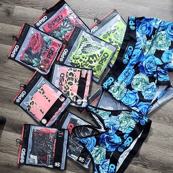 PSD 5 Sets of Sport Bra XL &             Boy Short L In Packages No CANCELATIONS - Picture 2 of 9